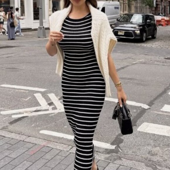 MESHKI SEEMA SLEEVELESS KNIT MAXI DRESS - Picture 3 of 5